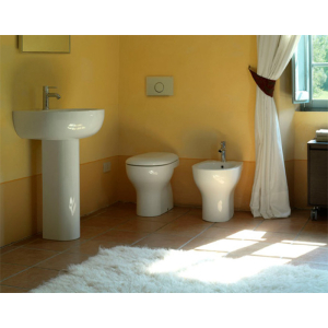 Sanitari Grace scarico a terra cm. 50x36 con sedile softclose di Ceramica Globo