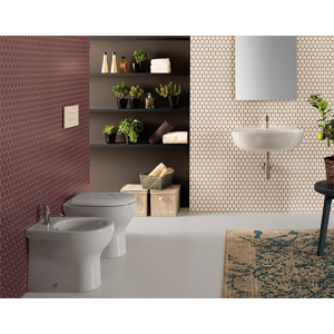 Sanitari Grace filomuro cm. 52x36 con sedile a chiusura tradizionale di Ceramica Globo