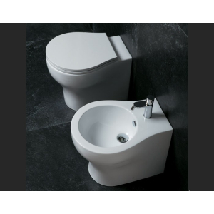 Sanitari a terra filomuro salvaspazio Mini Vera di Ceramica Azzurra