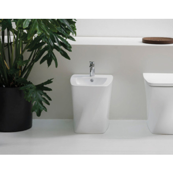 Bidet Hera filomuro bianco lucido di Ceramica Azzurra