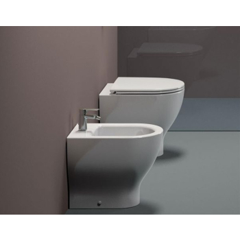 Vaso filomuro 52x35 scarico traslato City Pro di Ceramica GSI