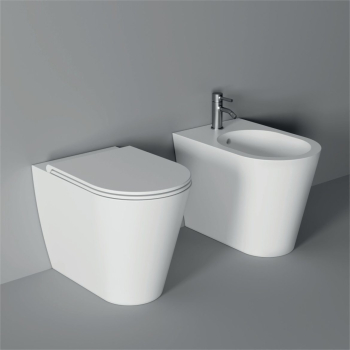 Sanitari Hide Round filomuro senza brida cm. 57x37 con sedile sottile standard di Ceramica Alice