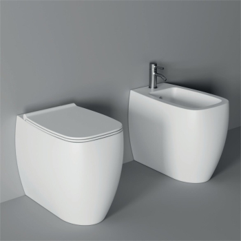 Sanitari Nur filomuro senza brida cm. 55x45 con sedile sottile standard di Ceramica Alice