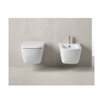 Sanitari Sand sospesi senza brida con sedile softclose di Ceramica GSI